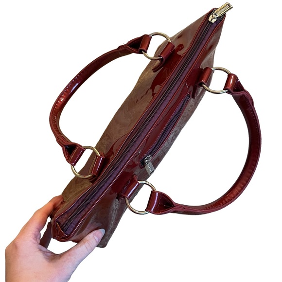 Primeware Dining Primeware Deep Red Insulated Wine Clutch Bag